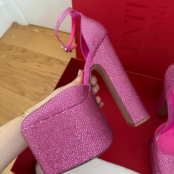 NWT Valentino Garavani Ankle Strap Platform Pumps Crystal-embellished Pink 39.5 - Picture 9 of 15